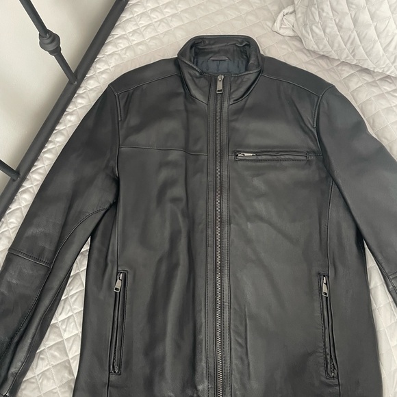 Men's Black Leather Jacket - Picture 3 of 9